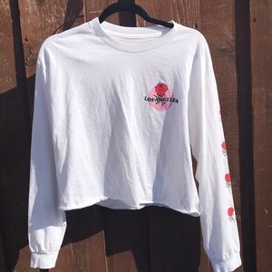 Long sleeve cropped tee